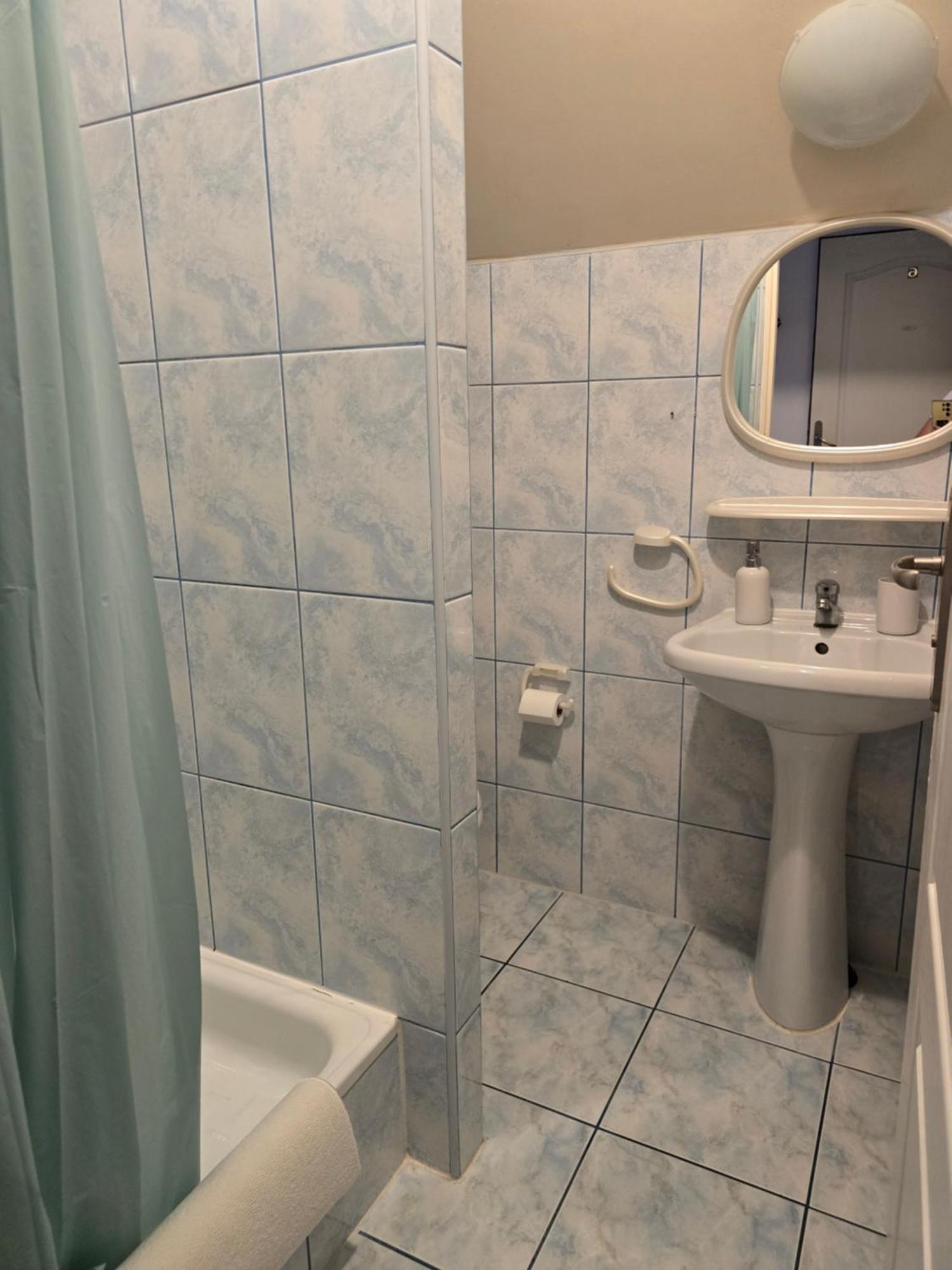 Poludnie Wroclawia Hotell Exteriör bild