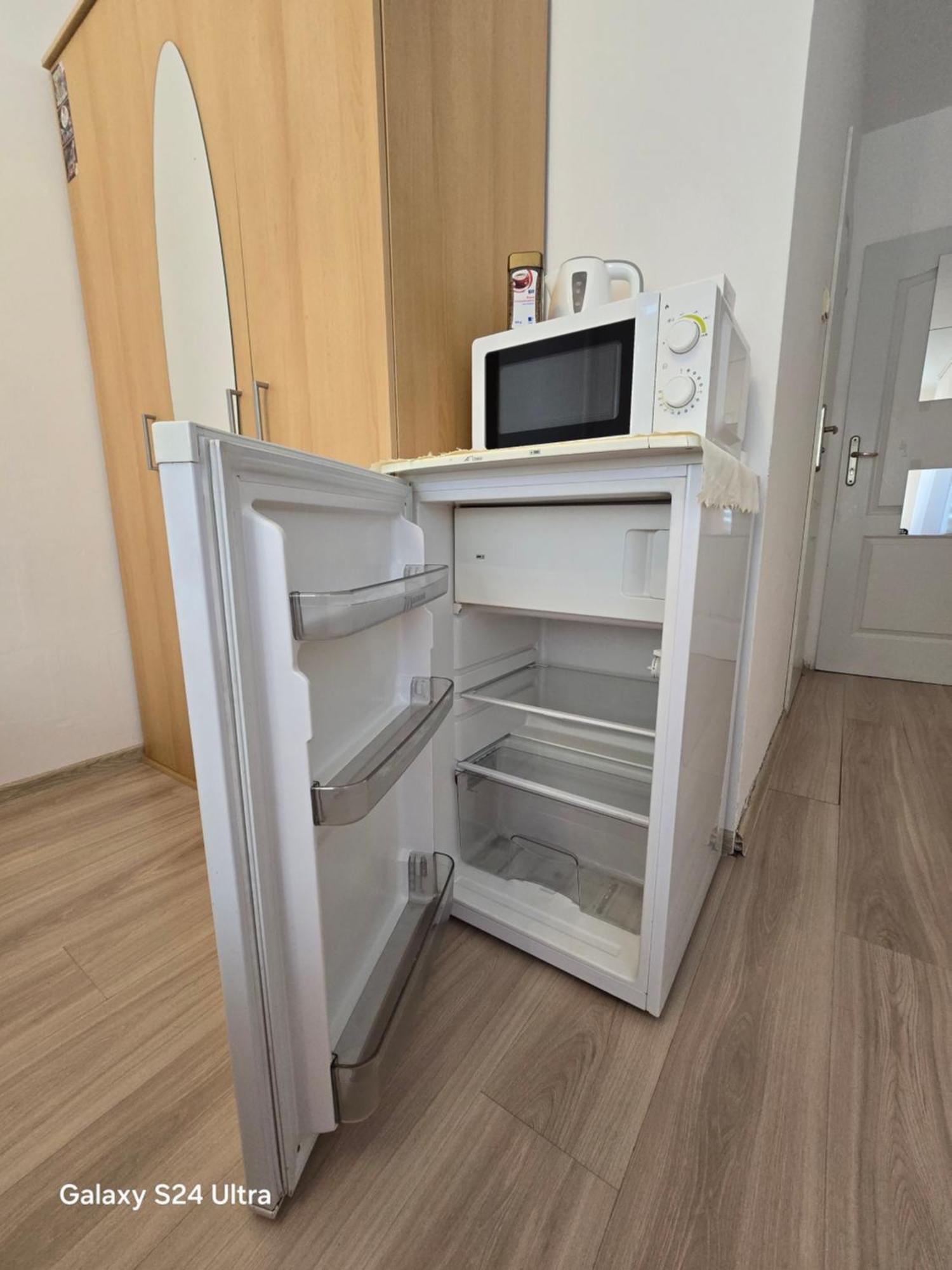 Poludnie Wroclawia Hotell Exteriör bild